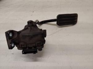 Seat Alhambra (1996–2010) Gaspedal 7M3721603D - 4