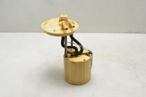 Opel Astra J (2009–2017) Kütusepump paagis 13503686 - 3