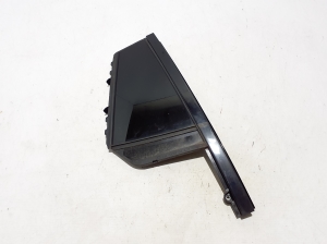 Rear door quarter glass - 7446218
