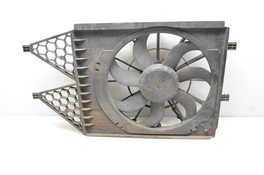 Skoda Rapid (2011–2026) Dzesēšanas ventilators un tā daļas 6R0121207A Skoda Rapid (2011–2026) Dzesēšanas ventilators un tā daļas 6R0121207A