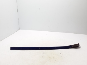 BMW X6 G06 / F96 (2019–2026) Windshield pillar outer molding 7465340 - 4