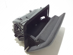 BMW X6 G06 / F96 (2019–2026) Handschuhfach 6991104 - 4
