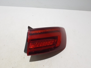 AUDI A4 B9 (2015–2026) Eckleuchte hinten 8W9945092C - 5