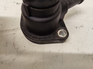 Seat Alhambra (1996–2010) Termostaadi korpus 038121144B - 4