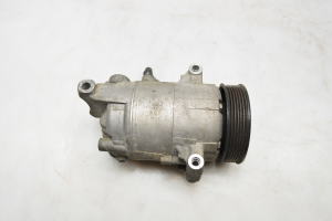 AUDI A1 8X (2010–2018) Konditsioneeri kompressor 5Q0820803D - 4