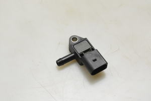 AUDI A1 8X (2010–2018) Ansaugluftdrucksensor 04L906051B - 2