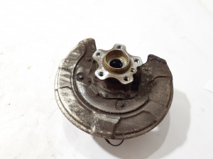 Rear wheel hub - 6876652