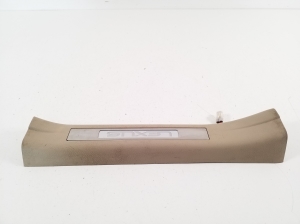 LEXUS RX (2003–2009) Inner sill trim 6793048020 - 3