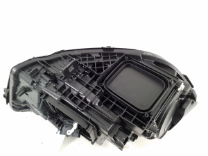 Mercedes Benz A-Class 177 (2018–2026) Esituli A1779063705 - 6