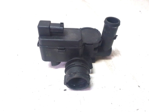 Auxiliary water pump - A2118320584