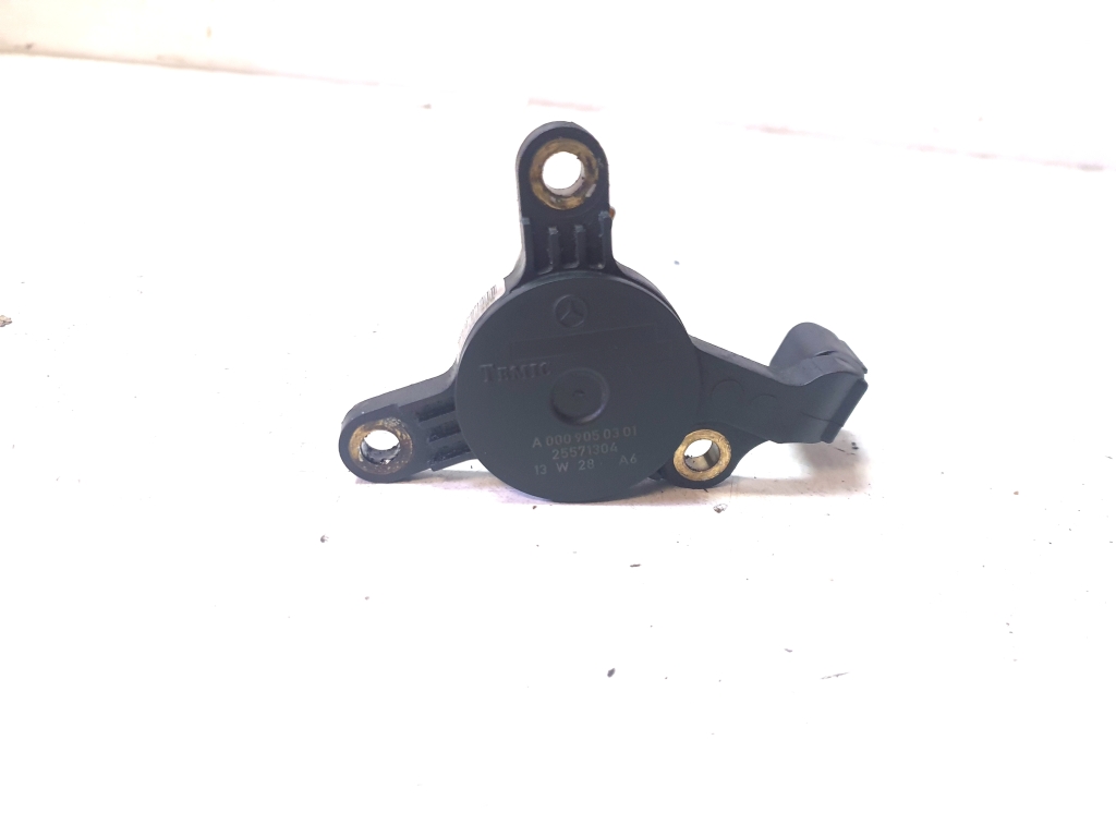 Mercedes Benz Sprinter /906/ (2006–2018) Ölstandssensor A0009050301 Mercedes Benz Sprinter /906/ (2006–2018) Ölstandssensor A0009050301