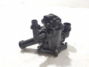 BMW X6 G06 / F96 (2019–2026) Termostaat 8642559 - 5