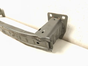 Land Rover Discovery Sport (2014–2026) Front bumper reinforcement - 7