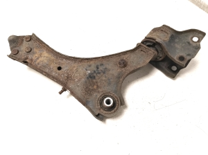 Land Rover Discovery Sport (2014–2026) Front control arm FK723A053 - 6