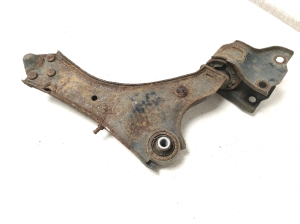 Land Rover Discovery Sport (2014–2026) Front control arm FK723A053 - 8