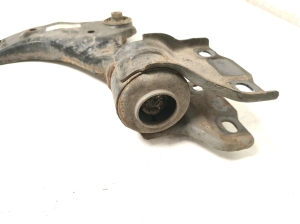 Land Rover Discovery Sport (2014–2026) Front control arm FK723A053 - 9