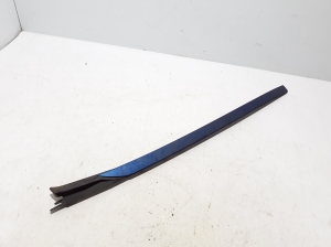 BMW X6 G06 / F96 (2019–2026) Windshield pillar outer molding 7465339 - 3