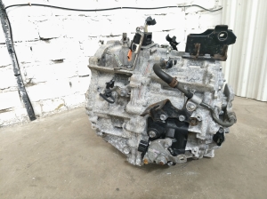 TOYOTA Yaris (2011–2020) Gearbox 3090052010 - 5