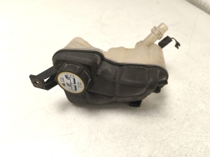   Coolant reservoir  - FK728K218AA 