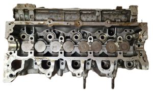 NISSAN Qashqai (2006–2013) Cylinder head 110421067R - 2