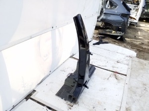 VOLVO XC40 (2017–2026) Sill and center pillar - 2