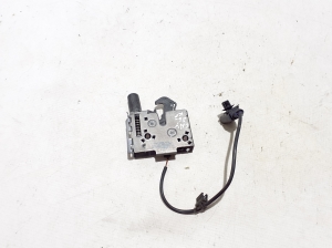 Hood latch - 9Y0823509E