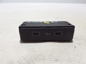  USB port  - 95C035700A 