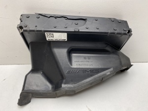 Mercedes Benz E-Class W212 (2009–2015) Vahejahuti õhusuunaja A2125002116 - 4