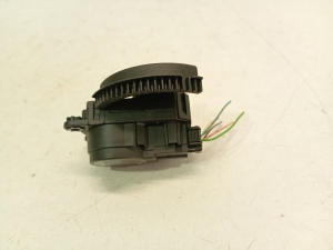 Citroen DS5 (2011–2019) Heater flap actuator z5509001 - 4