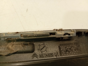 Citroen DS5 (2011–2019) Windshield pillar outer molding 9687248080 - 4