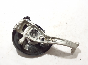 Porsche Cayenne (92A) (2017–2026) Front wheel hub 9Y0407245A - 2