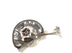 Front wheel hub - 9Y0407245A