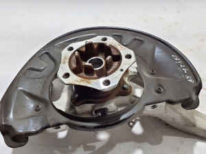 Porsche Cayenne (92A) (2017–2026) Front wheel hub 9Y0407245A - 3