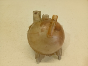 Citroen DS5 (2011–2019) Coolant reservoir 9684527680002 - 2