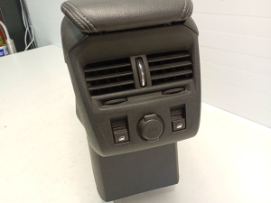 Citroen DS5 (2011–2019) Center console - 3