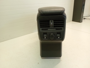 Citroen DS5 (2011–2019) Center console - 6