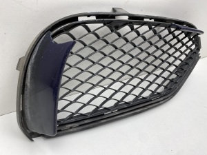 Mercedes Benz E-Class W212 (2009–2015) Priekšējā bampera apakšējā reste A2128850824 - 4