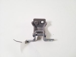 Rear side door upper hinge - KD5372210A