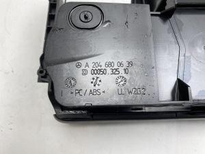 Mercedes Benz E-Class W212 (2009–2015) Center console A2046800639 - 4
