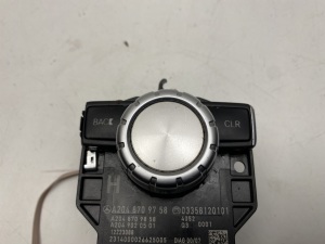 Mercedes Benz E-Class W212 (2009–2015) Display switch A2048709758 - 3