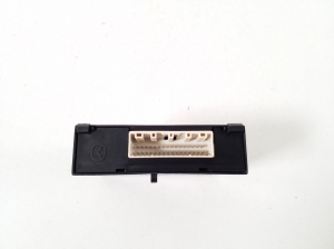 Mazda 3 IV (2019–2026) Vadības bloks KR9P675U0 - 3