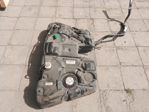 VOLVO XC60 (2008–2017) Kütusepaak ja selle osad 31432099 - 2
