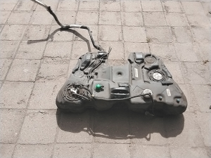   Kütusepaak ja selle osad  - 31432099 