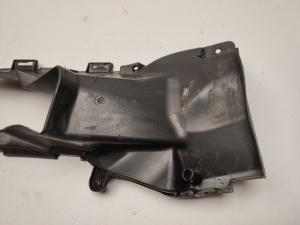 Mercedes Benz E-Class W212 (2009–2015) Luftleitblech für den Kühler A2128851324 - 3