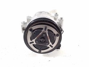 Mazda 3 IV (2019–2026) Konditsioneeri kompressor BDGF61450 - 3