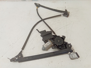 Rear side door window regulator - 7M3959801