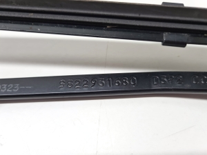 Opel Corsa F (2019–2026) Windshield wiper arm 9822931880 - 2