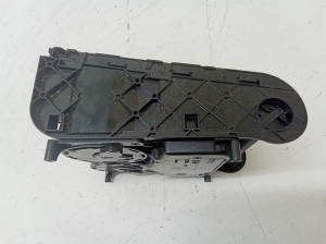 Volkswagen Passat B7 (2010–2014) Getränkehalter 3C0858329H - 5