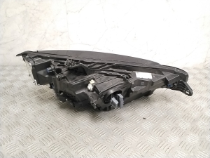 VOLVO S60 III (2018–2026) Esituli 32404679 - 11