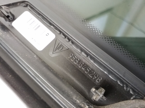 Porsche Macan (2014–2026) Seitenscheibe hinten (Karosserie) 95B845298 - 3